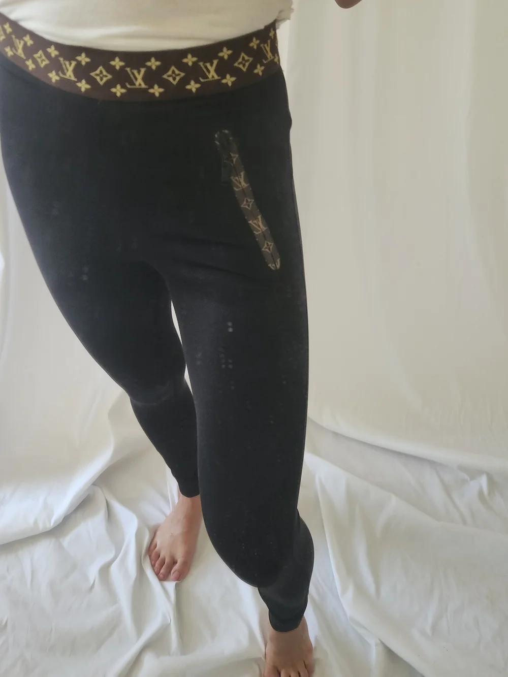 Louis VUITTON black Ski Leggings Pockets Designer Chic Fashion Skinny Sweaty Wic